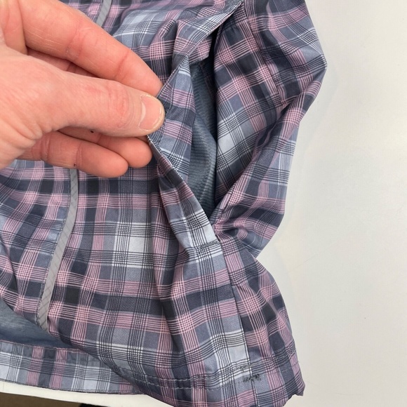 Sunice Weather Women's Size XL 1/4 Zip Pullover Windbreaker Pink Plaid *Read - Picture 3 of 8